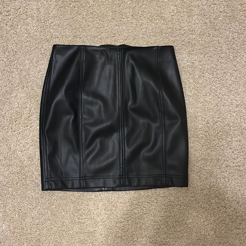 Free People black leather Skirt, size 4, Never worn